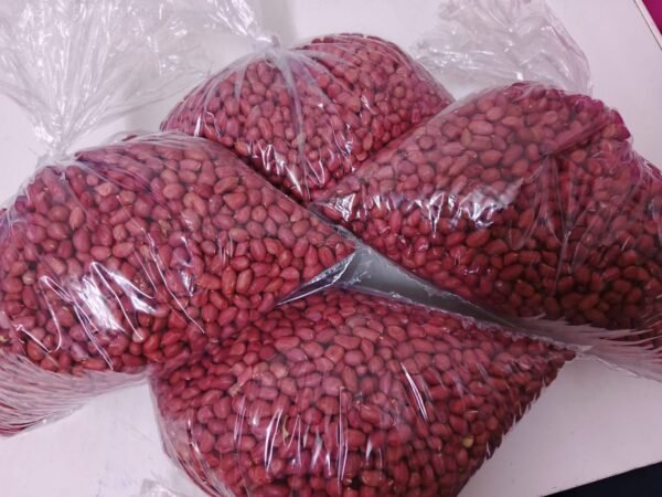 Raw Peanuts (Groundnuts)